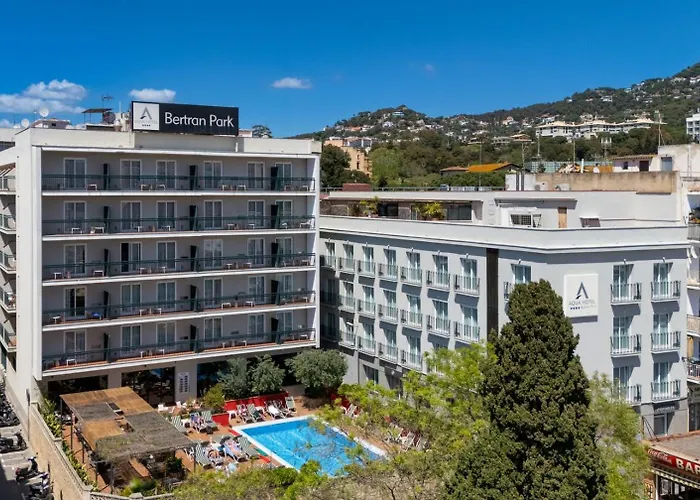 Aqua Hotel Bertran Park